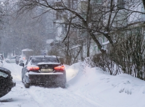 Тульским автомобилистам пора менять летнюю резину: на следующей неделе резко похолодает