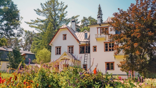 ÐÐ° Ð¿ÑÑÐ¸ Ðº Ð¼ÑÐ·ÐµÑ-ÑÑÐ°Ð´ÑÐ±Ðµ Â«ÐÐ¾Ð»ÐµÐ½Ð¾Ð²Ð¾Â» Ð¿Ð¾ÑÐ²ÑÑÑÑ Ð¿ÑÐ¸Ð´Ð¾ÑÐ¾Ð¶Ð½ÑÐµ Ð¿Ð¾Ð»Ð¾ÑÑ