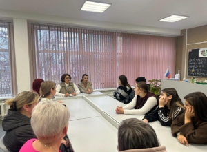 В Веневе детский омбудсмен помирила школьниц после случая травли