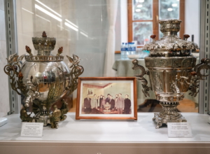 Туляки своими глазами могут увидеть самовары, подаренные Леониду Брежневу и Елизавете II