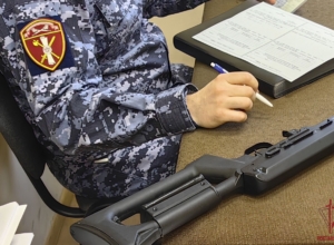 Тульские росгвардейцы отправили очередную партию гражданского оружия на СВО