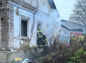 В Тульской области за сутки спасатели потушили четыре пожара, один человек погиб