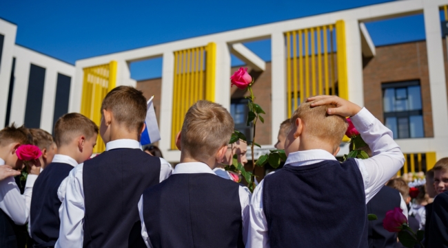 ÐÐ°ÐºÐ¸Ðµ ÑÑÐ»ÑÑÐºÐ¸Ðµ ÑÐºÐ¾Ð»Ñ Ð² ÑÐ¸ÑÐ»Ðµ Ð¿ÐµÑÐ²ÑÑ Ð¿Ð¾Ð»ÑÑÐ¸Ð»Ð¸ Â«ÐÐ½Ð°Ðº ÐºÐ°ÑÐµÑÑÐ²Ð°Â» Ð¾Ñ Ð Ð¾ÑÐ¾Ð±ÑÐ½Ð°Ð´Ð·Ð¾ÑÐ°?