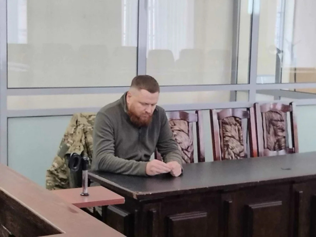 ÐÑÑÐ¶Ð´ÐµÐ½Ð½ÑÐ¹ ÑÑÐ»ÑÑÐºÐ¸Ð¹ ÑÐºÑ-ÑÑÐ´ÑÑ ÐÐ¾ÑÑ Ð·Ð°Ð¿Ð»Ð°ÑÐ¸Ñ 100 ÑÑÑÑÑ ÑÑÐ±Ð»ÐµÐ¹ Ð·Ð° Ð¾Ð±ÑÑÐµÐ½Ð¸Ðµ Ð² Ð°Ð²Ð¸Ð°ÑÐ¸Ð¾Ð½Ð½Ð¾Ð¼ Ð¸Ð½ÑÑÐ¸ÑÑÑÐµ