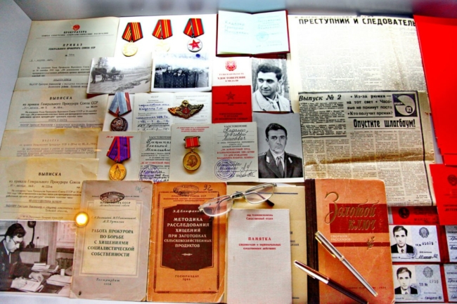 Ð Ð¼ÑÐ·ÐµÐµ Ð£ÐÐÐ Ð¾ÑÐºÑÑÐ»Ð°ÑÑ Ð²ÑÑÑÐ°Ð²ÐºÐ° Ð¾ Ð»ÐµÐ³ÐµÐ½Ð´Ð°ÑÐ½Ð¾Ð¼ ÑÑÐ»ÑÑÐºÐ¾Ð¼ ÑÐ»ÐµÐ´Ð¾Ð²Ð°ÑÐµÐ»Ðµ