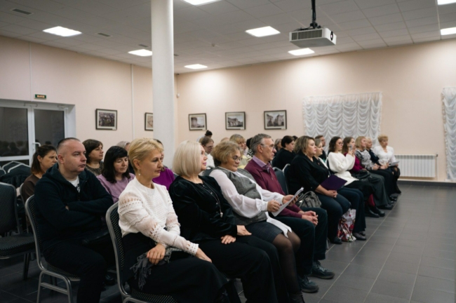 ÐÐ°ÑÐ°Ð»ÑÐ½Ð¸Ðº Ð´ÑÐ±ÐµÐ½ÑÐºÐ¾Ð³Ð¾ Ð°ÑÑÐ¸Ð²Ð° ÐÐ½Ð½Ð° Ð§ÐµÑÐ²Ð¸Ð½ÑÐºÐ°Ñ ÑÑÐ°Ð»Ð° Ð»Ð°ÑÑÐµÐ°ÑÐ¾Ð¼ Ð¿ÑÐµÐ¼Ð¸Ð¸ Ð¿ÑÐ°Ð²Ð¸ÑÐµÐ»ÑÑÑÐ²Ð° Ð¢ÑÐ»ÑÑÐºÐ¾Ð¹ Ð¾Ð±Ð»Ð°ÑÑÐ¸