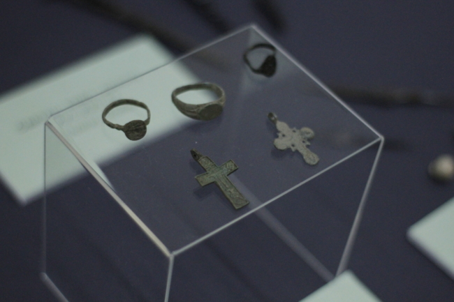 Ð ÐºÐ¸ÑÐ°Ð¹ÑÐºÐ¸Ñ Ð·ÐµÑÐºÐ°Ð»Ð°Ñ Ð¸ ÑÐºÐ¸ÑÑÐºÐ¸Ñ ÑÑÑÐµÐ»Ð°Ñ: ÑÑÐ»ÑÑÐºÐ¸Ðµ Ð°ÑÑÐµÐ¾Ð»Ð¾Ð³Ð¸ Ð¿Ð¾Ð´Ð²ÐµÐ»Ð¸ Ð¸ÑÐ¾Ð³Ð¸ Ð¿Ð¾Ð»ÐµÐ²Ð¾Ð³Ð¾ ÑÐµÐ·Ð¾Ð½Ð° â 2025