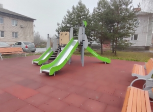 В Заокском благоустроили две детские площадки