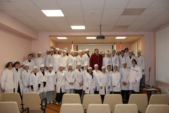 Ð ÑÑÐ»ÑÑÐºÐ¾Ð¼ Ð¼ÐµÐ´ÐºÐ¾Ð»Ð»ÐµÐ´Ð¶Ðµ ÑÐ°ÑÑÐºÐ°Ð·Ð°Ð»Ð¸ ÑÑÑÐ´ÐµÐ½ÑÐ°Ð¼ Ð¾ ÐÐÐ§ Ð¿ÐµÑÐµÐ´ ÐÑÐµÐ¼Ð¸ÑÐ½ÑÐ¼ Ð´Ð½ÐµÐ¼ Ð±Ð¾ÑÑÐ±Ñ ÑÐ¾ Ð¡ÐÐÐÐ¾Ð¼