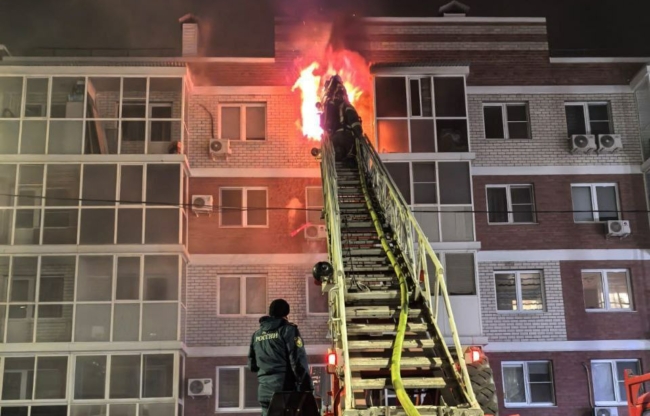 ÐÐ²Ð° ÑÐµÐ»Ð¾Ð²ÐµÐºÐ° Ð¿Ð¾Ð³Ð¸Ð±Ð»Ð¸ Ð² Ð¿Ð¾ÑÐµÐ»ÐºÐµ ÐÐµÑÑÐ¾Ð²ÑÐºÐ¾Ð¼ Ð¿ÑÐ¸ Ð¿Ð¾Ð¶Ð°ÑÐµ Ð² ÐºÐ²Ð°ÑÑÐ¸ÑÐµ