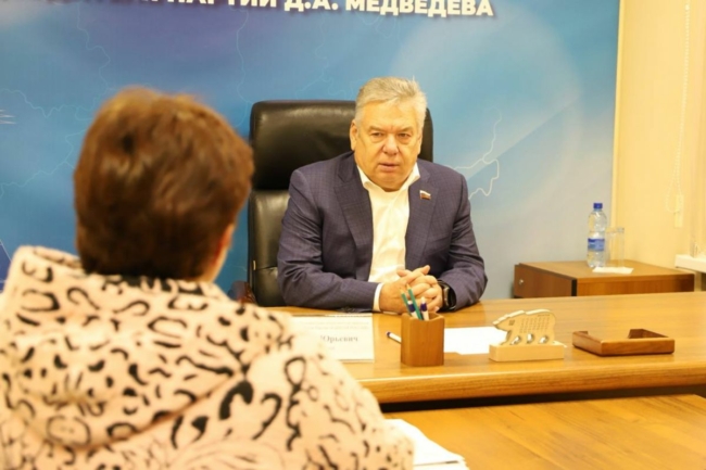 ÐÐ¸ÐºÐ¾Ð»Ð°Ð¹ ÐÐ¾ÑÐ¾Ð±ÑÐµÐ² Ð¿ÑÐ¾Ð²ÐµÐ» ÑÑÐ°Ð´Ð¸ÑÐ¸Ð¾Ð½Ð½ÑÐ¹ Ð¿ÑÐ¸ÐµÐ¼ Ð² ÑÐµÑÑÑ Ð´Ð½Ñ ÑÐ¾Ð¶Ð´ÐµÐ½Ð¸Ñ Ð¿Ð°ÑÑÐ¸Ð¸