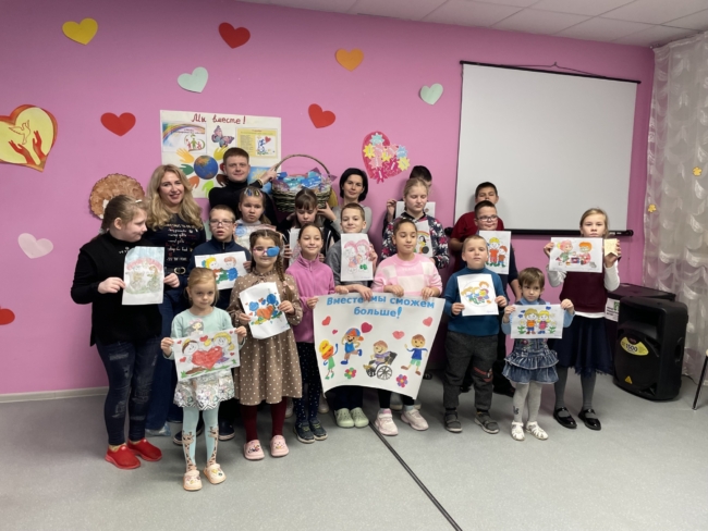 ÐÐ¾Ð¼Ð¿Ð°Ð½Ð¸Ñ Â«ÐÐ¾Ð»Ð¸Ð¿Ð»Ð°ÑÑ ÐÐ¾Ð²Ð¾Ð¼Ð¾ÑÐºÐ¾Ð²ÑÐºÂ» Ð¿ÑÐ¾Ð²ÐµÐ»Ð° Ð±Ð»Ð°Ð³Ð¾ÑÐ²Ð¾ÑÐ¸ÑÐµÐ»ÑÐ½Ð¾Ðµ Ð¼ÐµÑÐ¾Ð¿ÑÐ¸ÑÑÐ¸Ðµ Ð´Ð»Ñ Ð´ÐµÑÐµÐ¹ Ñ Ð¾ÑÐ¾Ð±ÐµÐ½Ð½Ð¾ÑÑÑÐ¼Ð¸ ÑÐ°Ð·Ð²Ð¸ÑÐ¸Ñ