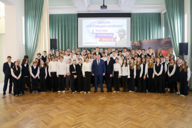 ÐÐ»ÑÑ ÐÐµÑÐ¿Ð°Ð»Ð¾Ð²: Â«ÐÐ° Ð¿ÑÐ¸Ð¼ÐµÑÐ°Ñ Ð¿Ð¾Ð´Ð²Ð¸Ð³Ð¾Ð² Ð¿ÑÐµÐ´ÐºÐ¾Ð² ÑÑÑÐ¾Ð¸ÑÑÑ Ð²Ð¾ÑÐ¿Ð¸ÑÐ°Ð½Ð¸Ðµ Ð½Ð°ÑÑÐ¾ÑÑÐµÐ³Ð¾ Ð¼ÑÐ¶ÑÐ¸Ð½ÑÂ»