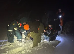 ЧеÑÑÑе ÑаÑа по глÑÐ±Ð¾ÐºÐ¾Ð¼Ñ ÑнегÑ: как ÑÑлÑÑкие поиÑковики ÑпаÑли заблÑдивÑегоÑÑ Ð¿ÐµÐ½ÑионеÑа ЧеÑÑÑе ÑаÑа по глÑÐ±Ð¾ÐºÐ¾Ð¼Ñ ÑнегÑ: как ÑÑлÑÑкие поиÑковики ÑпаÑли заблÑдивÑегоÑÑ Ð¿ÐµÐ½ÑионеÑа