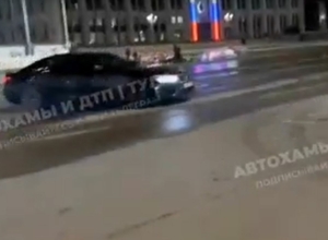 «ÐинÑÑÑ ÑÐ»Ð°Ð²Ñ Ð¿Ð¾Ð»ÑÑил»: ÑÑлÑк на BMW ÑÑÑÑоил дÑиÑÑ Ð½Ð° плоÑади Ðенина «ÐинÑÑÑ ÑÐ»Ð°Ð²Ñ Ð¿Ð¾Ð»ÑÑил»: ÑÑлÑк на BMW ÑÑÑÑоил дÑиÑÑ Ð½Ð° плоÑади Ðенина