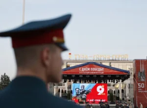 РТÑле на плоÑади Ðенина пÑовели генеÑалÑнÑÑ ÑепеÑиÑÐ¸Ñ Ð¿Ð°Ñада ÐÐ¾Ð±ÐµÐ´Ñ Ð Ð¢Ñле на плоÑади Ðенина пÑовели генеÑалÑнÑÑ ÑепеÑиÑÐ¸Ñ Ð¿Ð°Ñада ÐобедÑ