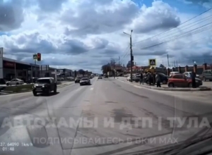 «Толпой на кÑаÑнÑй»: ÑÑлÑÑкие водиÑели маÑÑово пÑоеÑ
али на запÑеÑаÑÑий Ñигнал ÑвеÑоÑоÑа «Толпой на кÑаÑнÑй»: ÑÑлÑÑкие водиÑели маÑÑово пÑоеÑ
али на запÑеÑаÑÑий Ñигнал ÑвеÑоÑоÑа