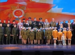 ТÑлÑÑкие аÑÑиÑÑÑ Ð¸ веÑеÑÐ°Ð½Ñ Ñпели пеÑÐ½Ñ Ð² ÑамкаÑ
маÑаÑона «ÐвÑÑÐ¸Ñ Ðобеда» ТÑлÑÑкие аÑÑиÑÑÑ Ð¸ веÑеÑÐ°Ð½Ñ Ñпели пеÑÐ½Ñ Ð² ÑамкаÑ
маÑаÑона «ÐвÑÑÐ¸Ñ Ðобеда»