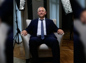 Ðак пÑоÑла вÑÑÑеÑа главного газовика Ñегиона Ñ Ð³ÑбеÑнаÑоÑом ÐилÑевÑм Ðак пÑоÑла вÑÑÑеÑа главного газовика Ñегиона Ñ Ð³ÑбеÑнаÑоÑом ÐилÑевÑм