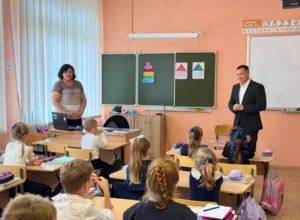 ÐÑ Ð´Ð¾Ð¼Ð° до ÑÐºÐ¾Ð»Ñ Ð±ÐµÐ· ÑиÑка: ÑÑлÑÑкиÑ
пеÑвоклаÑÑников ÑÑÐ°Ñ Ð±ÐµÐ·Ð¾Ð¿Ð°Ñно Ñ
одиÑÑ Ð¿Ð¾ ÑлиÑам ÐÑ Ð´Ð¾Ð¼Ð° до ÑÐºÐ¾Ð»Ñ Ð±ÐµÐ· ÑиÑка: ÑÑлÑÑкиÑ
пеÑвоклаÑÑников ÑÑÐ°Ñ Ð±ÐµÐ·Ð¾Ð¿Ð°Ñно Ñ
одиÑÑ Ð¿Ð¾ ÑлиÑам