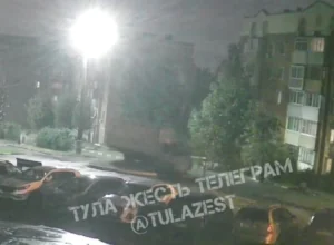 РТÑле гÑÑзовик «ÐазелÑ» ÑÐ½ÐµÑ Ð¼Ð¾Ð½ÑÐ¼ÐµÐ½Ñ Ðº 60-леÑÐ¸Ñ ÐобедÑ. ÐÑо попало на видео РТÑле гÑÑзовик «ÐазелÑ» ÑÐ½ÐµÑ Ð¼Ð¾Ð½ÑÐ¼ÐµÐ½Ñ Ðº 60-леÑÐ¸Ñ ÐобедÑ. ÐÑо попало на видео