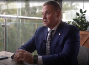 ТÑи года на поÑÑÑ. ÐнÑеÑвÑÑ Ð¼ÑÑа ÐовомоÑковÑка ÐлекÑÐµÑ ÐлаÑонова ТÑи года на поÑÑÑ. ÐнÑеÑвÑÑ Ð¼ÑÑа ÐовомоÑковÑка ÐлекÑÐµÑ ÐлаÑонова